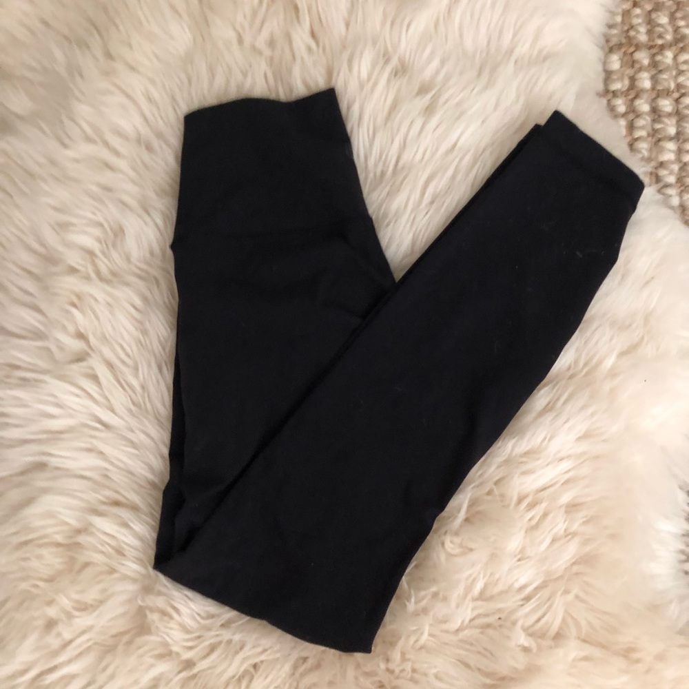 Black wunder under high waisted